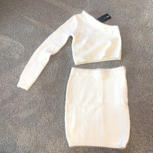 Fashion Nova two piece off shoulder skirt set